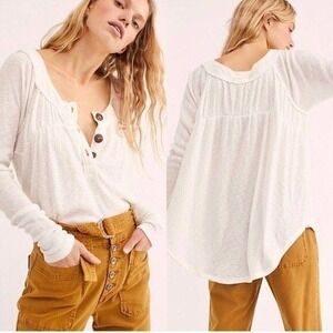 Free People Must Have Thermal Henley Top Womens M Waffle Knit Drape White Raglan